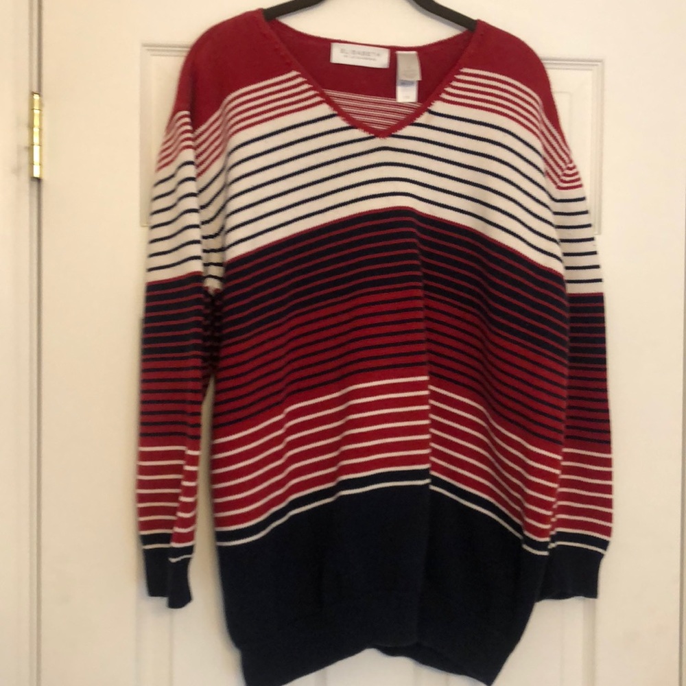 Elisabeth by Liz Claiborne Sweater.  Red white and Navy Blue.  EUC.